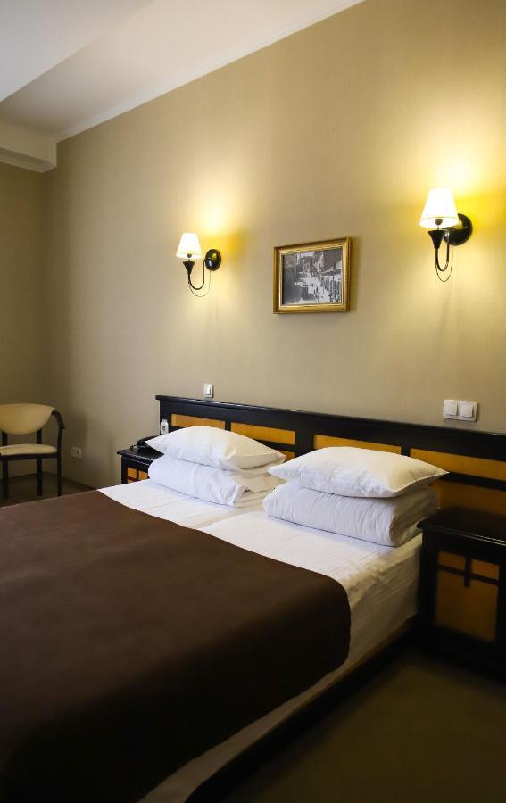 Georg Palace Hotel Csernyivci Kültér fotó